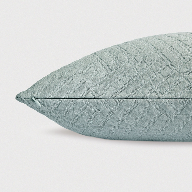 Декоративная подушка TILT Alic