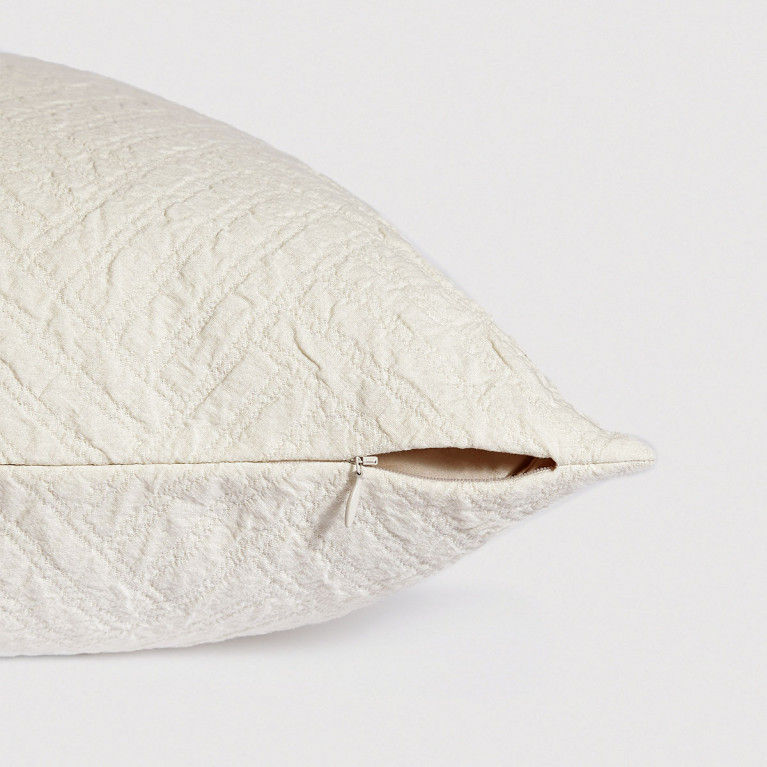 Декоративная подушка TILT Arac