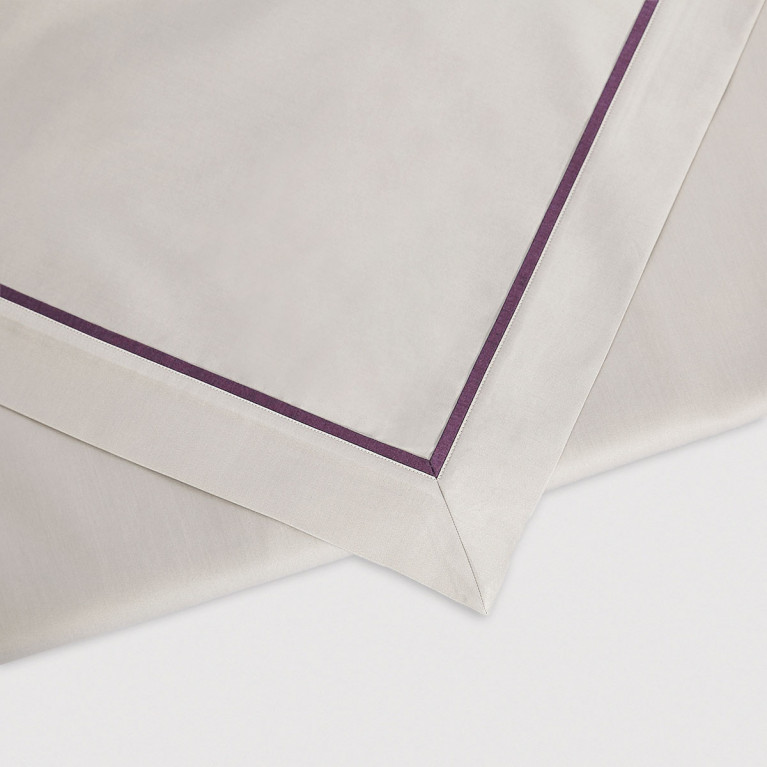 Комплект постельного белья GEORGE 400 tc серый с фиолетовым кантом