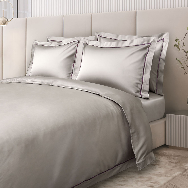 Комплект постельного белья GEORGE 400 tc серый с фиолетовым кантом