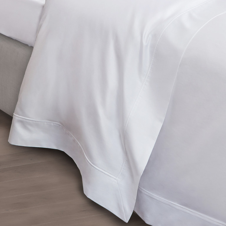Комплект постельного белья FRAU 300 tc белоснежный