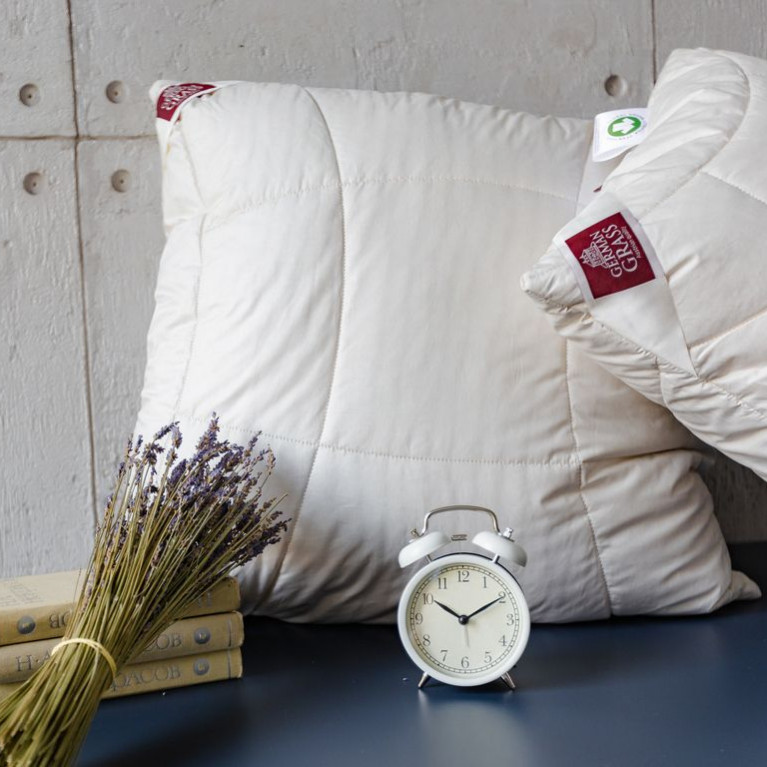 98120 Подушка ORGANIC HEMP GRASS регулируемая 68х68