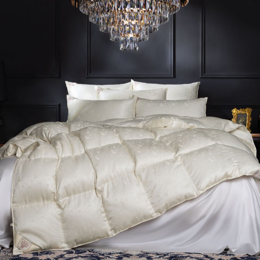 Одеяло из пуха гаги EXCLUSIVE SILK EIDER DOWN всесезонное 200х220