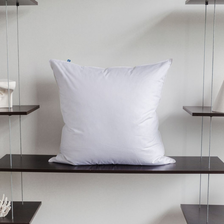 Подушка 3 STARS FAMILIE DOWN упругая 60х60