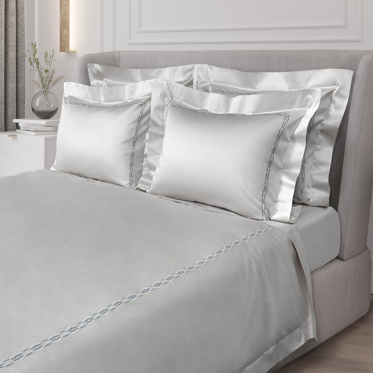 Комплект постельного белья LOIRE I 600 tc серый
