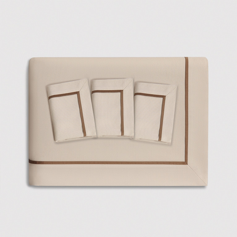 Скатерть и сервировочные салфетки SET PANAMA BEIGE